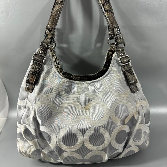 Coach # 17689 Limited Edition Madison OP Art Sateen Maggie Shoulder Bag - Picture 7 of 15